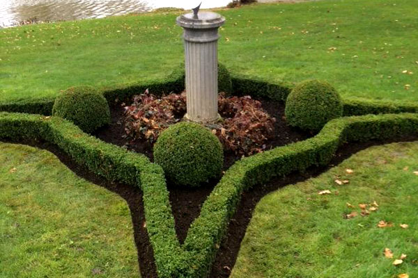 Previous TR Gardening project Example of previous TR Gardening work
